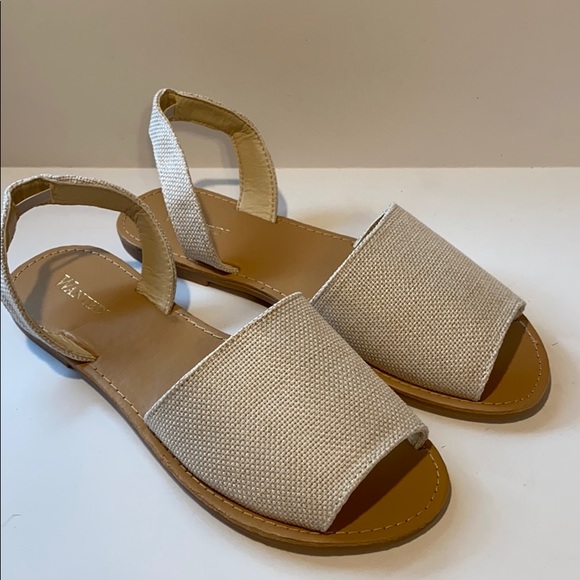 Wanted Brixton White Slip On Flat Sandals New - Picture 2 of 10